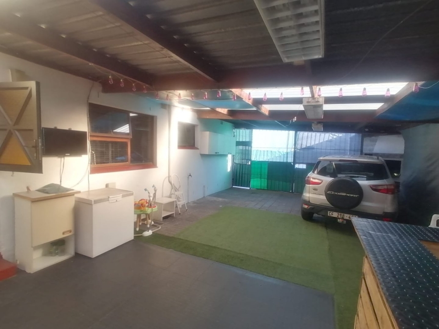 3 Bedroom Property for Sale in Northpine Western Cape